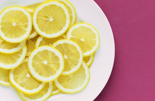 لیمو حاوی ویتامین C است که یک محرک قدرت است